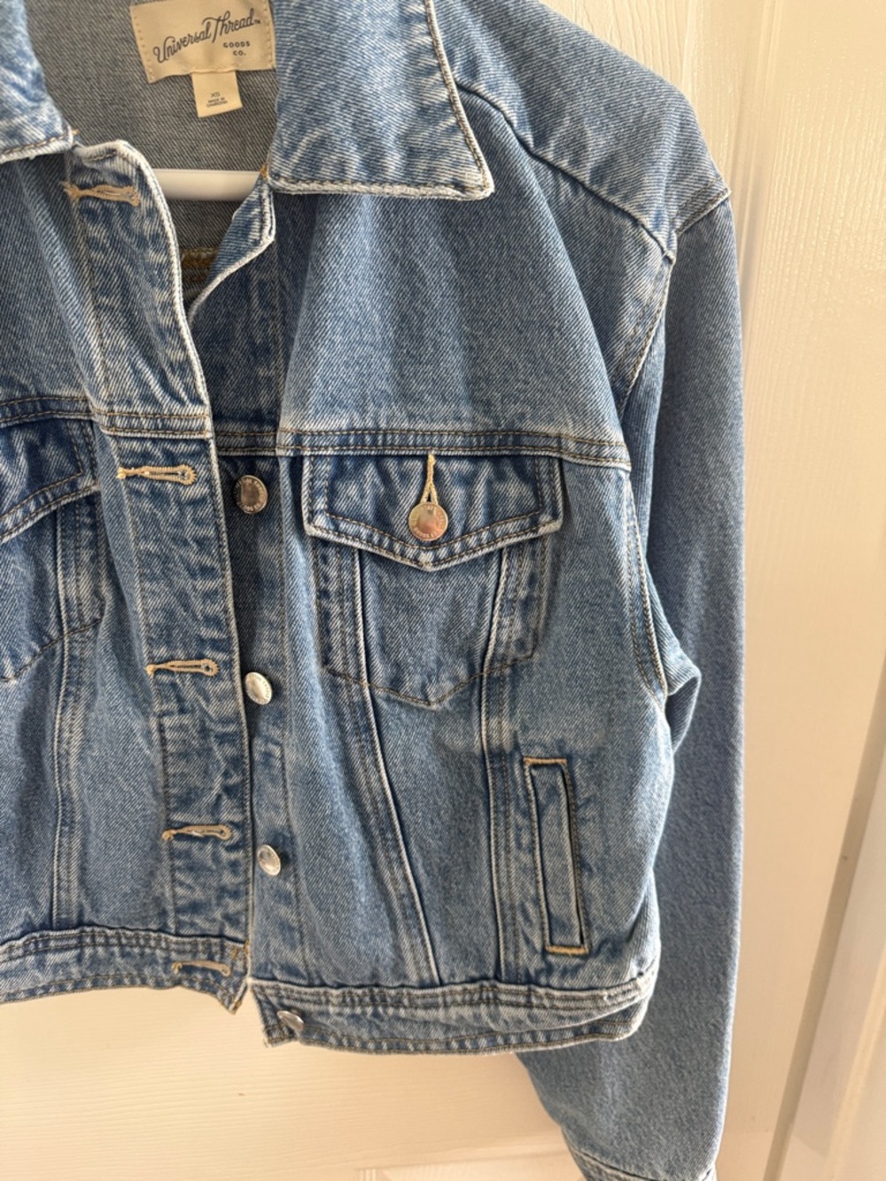 Universal Thread Light Blue Denim Jacket - Picture 3 of 6
